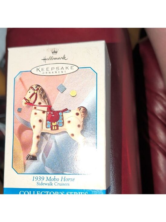 Hallmark Other - Hallmark Keepsake 1939 Mobo Horse Ornament - Cream and Red